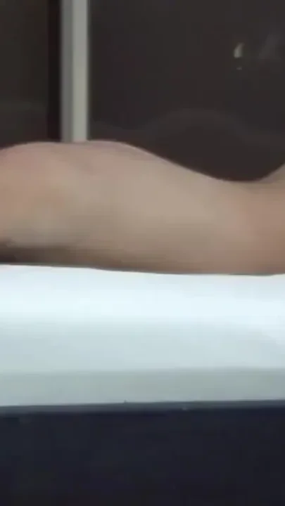 Striaght boy accept to tb sucked after massage