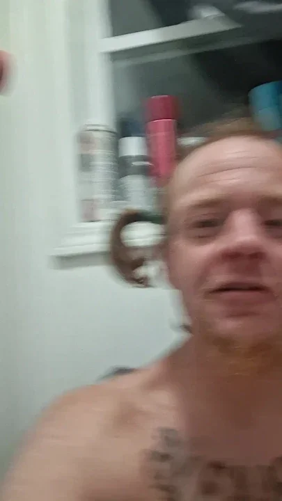 Bobby's Intro video I'M NEW AT THIS AN I'M A SEXY ASS RED HEAD