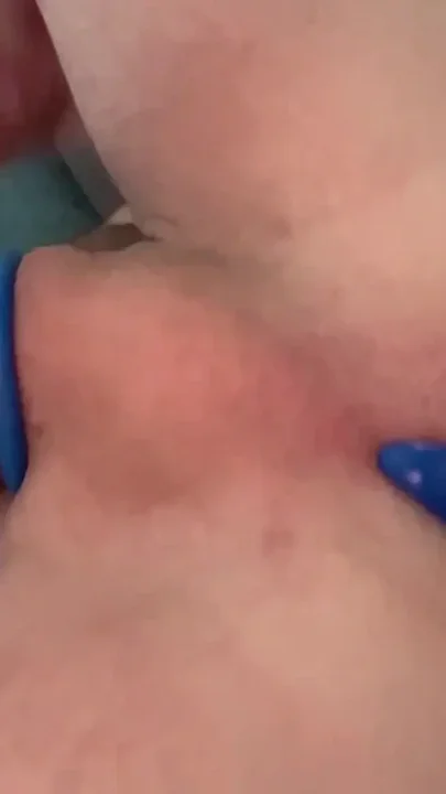 Cum Let Me Entertain You