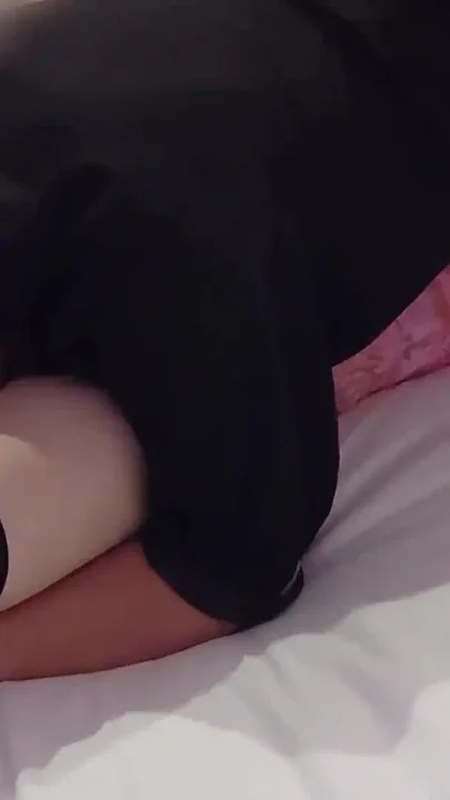 I served a lot of cheongsam When I saw the other person feeling it my pussy got