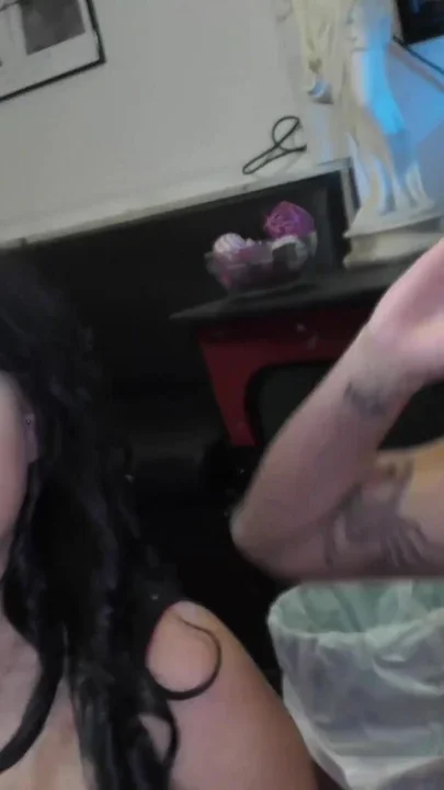 Dark Haired MILF Slut From the UK Adores a Cum Shower
