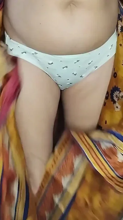 Stepbrother Put His Finger in Stepsister's Vagina