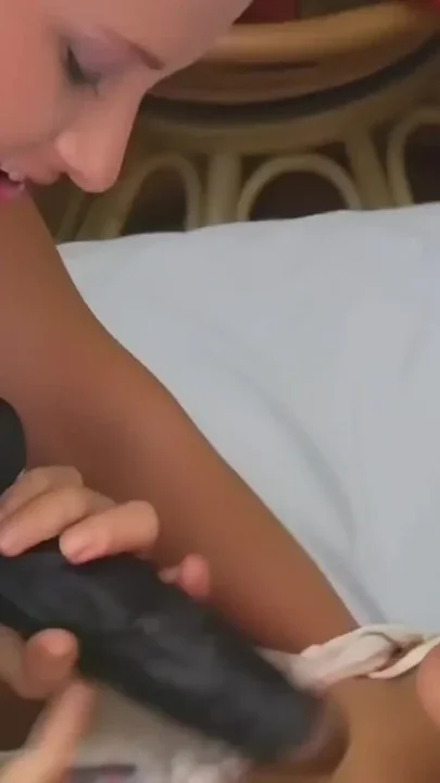 My Really First Lesbian Orgasm - episode 05