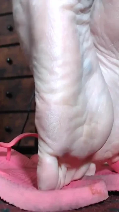 Extreme closeup flipflops bare soles