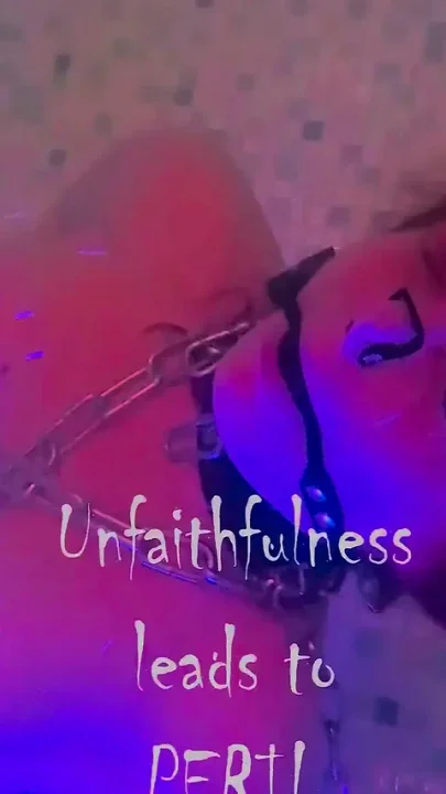 Underwater Bondage Punishment