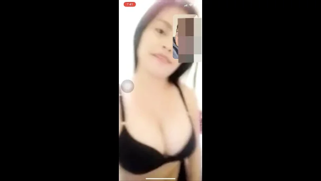 My girlfriend show her sexy body to her stepdad