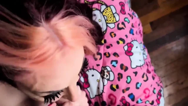 Maxxx Steele Matched on Tinder with Hot Goth Roommate so Fuck Her Throat and Cum