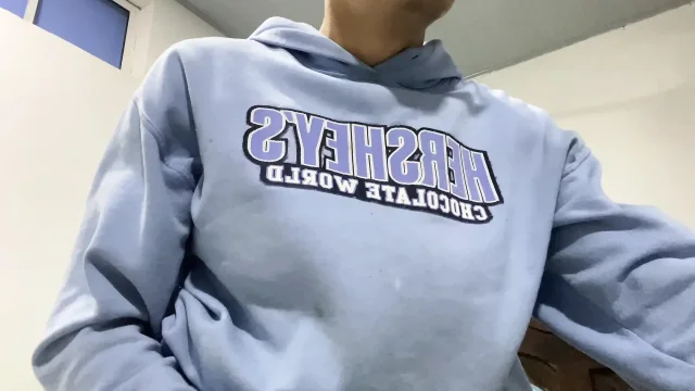 TWINK WANKING HIS DICK AFTER CLASSES