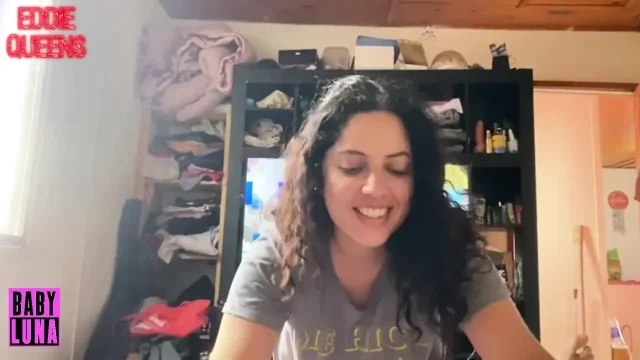 Puta Argentina Babyluna939 Sucks My Dick Gives Me a Handjob with My Tits Until I