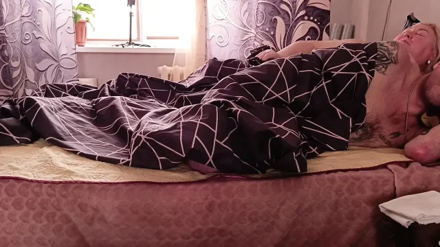 shared a bed with a neighbor fucked her in the mouth and pussy doggy style