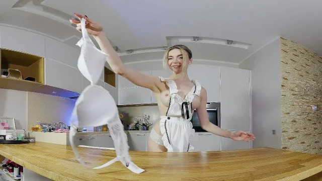 Am Weirdo