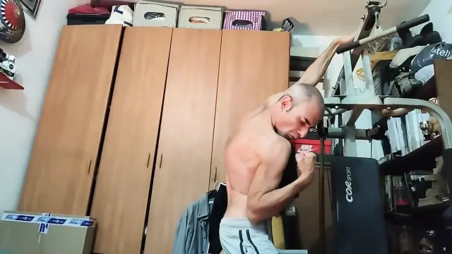 Streep my body on my gym