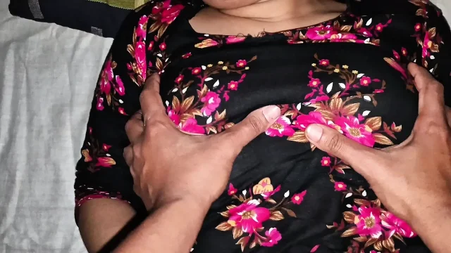 DESI BEAUTIFUL BENGALI VILLAGE HORNY CUTE BHABHI FUCKING HARD BY YOUNG DEVAR