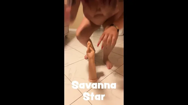 Double Feature Extreme Fisting Toy & Fat Stretch - Savanna Takes It All