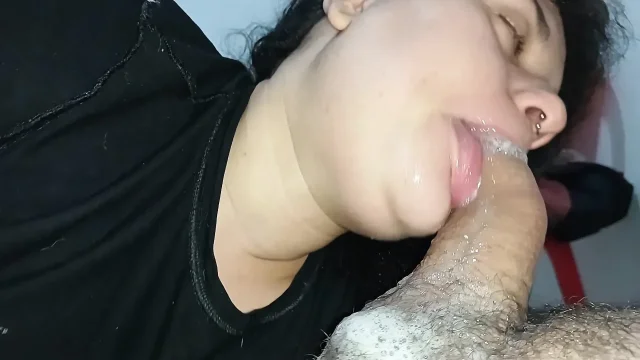 SHAKING HER NERVOUS LITTLE MOUTH ON THE STALK OF HIS HARD COCK