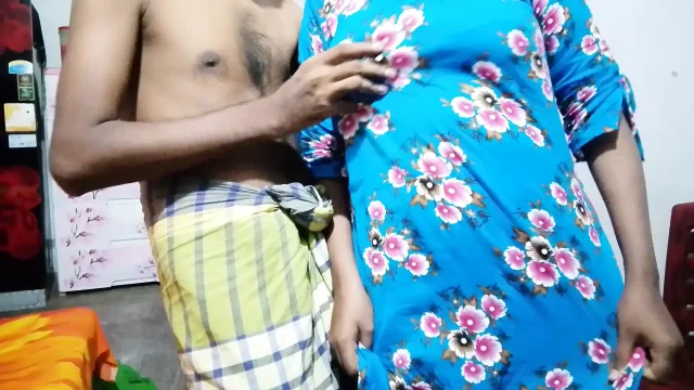 Bangladeshi Sexy Romantic Vabi Sex Part 01