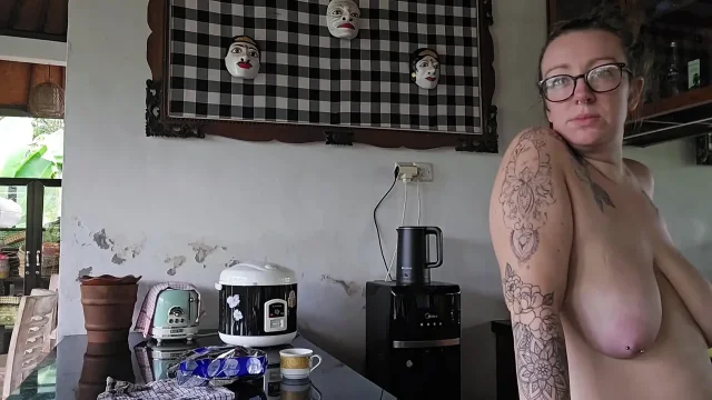 Jade Topless Cooking