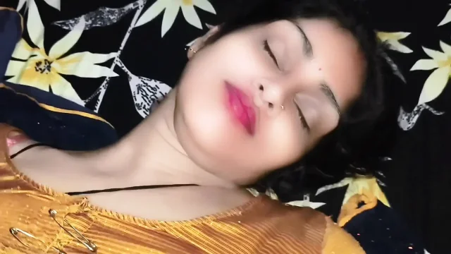 I fucked my sister-in-law hard at night when she came to my room
