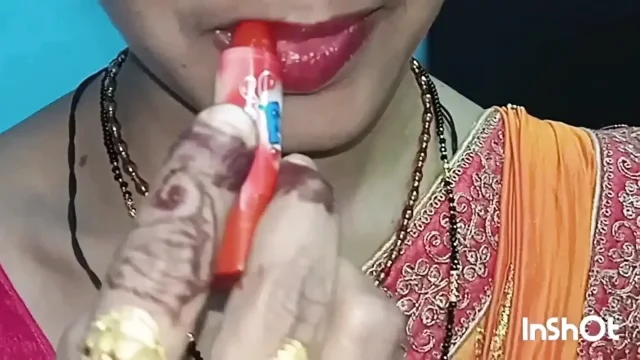 The Indian hot girl got ready to meet her boyfriend and went to his house Then