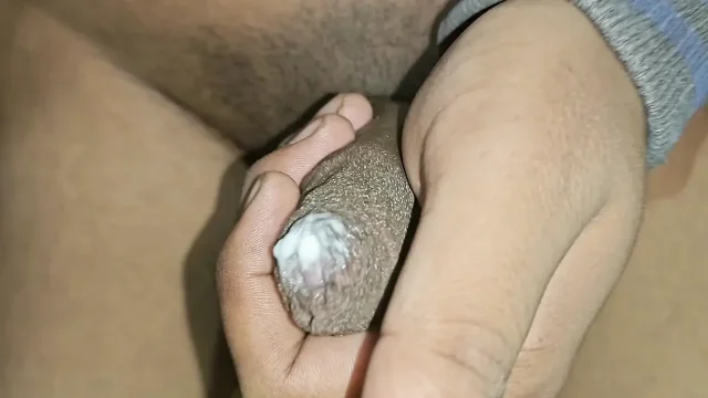 A teen boy hardcore masturbation in office room when no one in office big dick