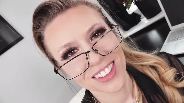 Horny Office Secretary Masturbating at Work
