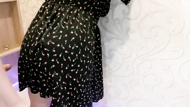 decided to fuck my stepmom and she forced me to lick her