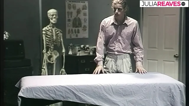 Blonde slut spreads legs as a monster cock destroys her tigtht pussy