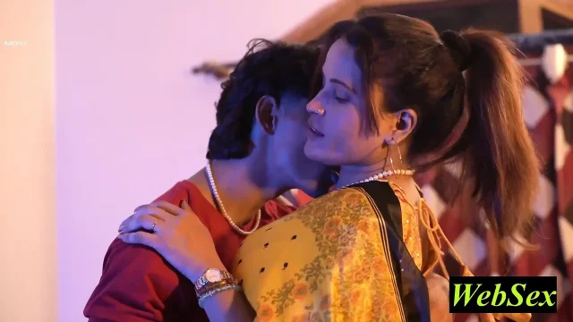 Indian Beautiful Cuckold Wife Amazing Hot Sex Sakki Husband