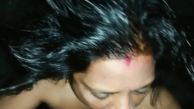 Indian Cute Married Bhabhi Riding Big DIck and Making Deepthroat Bolwjob full