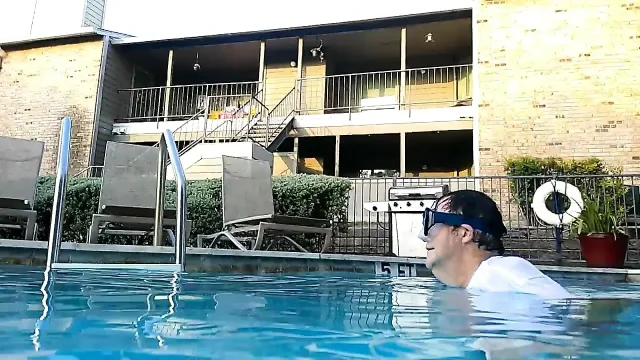 Watch BBW Nurse Vicki Exercise in Pool with Underwater Camera See My