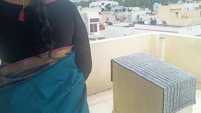 Neighbour married women showing structure in stairs