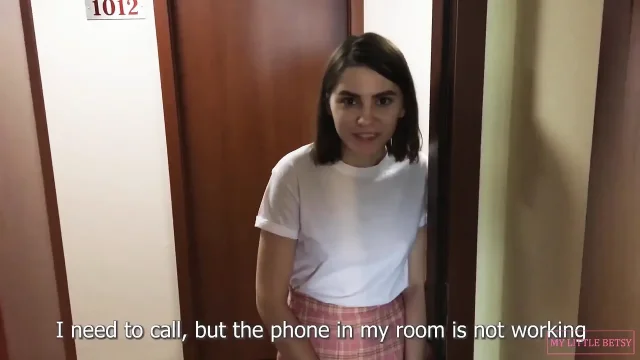 Let the Juicy Neighbor in My Hotel Room Fucked Her and Cum Twice
