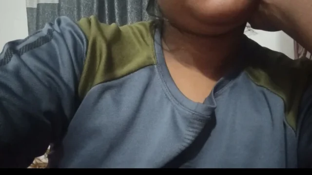 Girl noti talk
