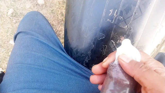 Big cock hand job with condom cum show