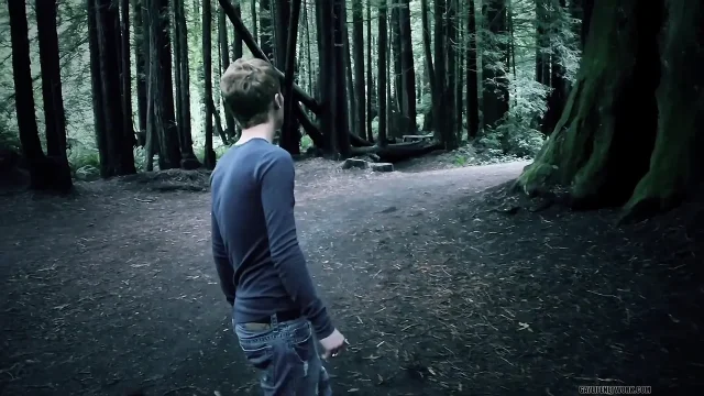 Vampires Have Been This Sexy but Never This Naked