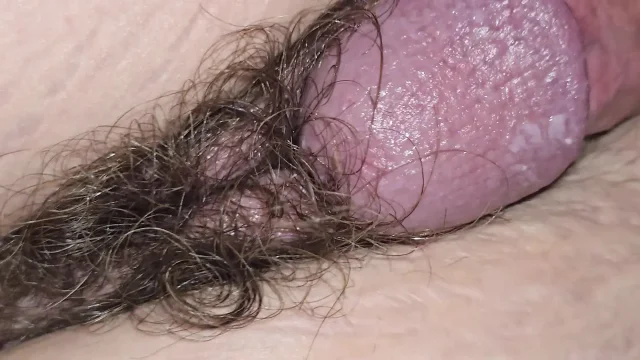 She just got back from a work trip and I had to fill her sweet pussy