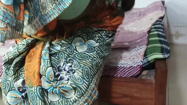 While the Husband Works I Fuck My Best Friend's Hot Mom Rding hard another young
