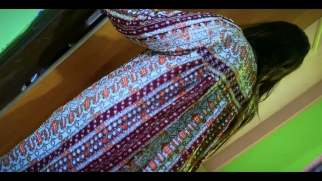 Fucking a Chubby Egyptian Big ass Muslim Hot Stepmom When she clean my room &