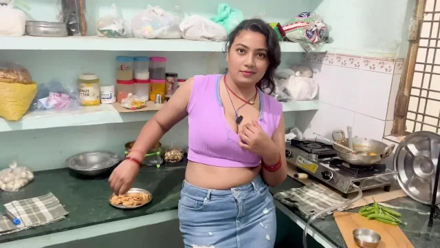 Sahar Beautiful Bhabhi First Time Sex With Devar in kitchenTight pussy hindi Viral Video