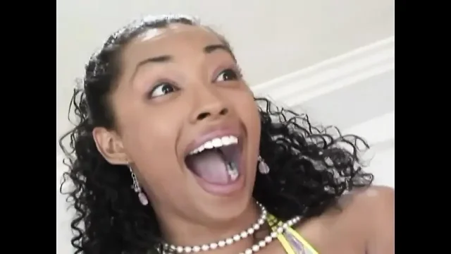 African slut takes a massive con in her body