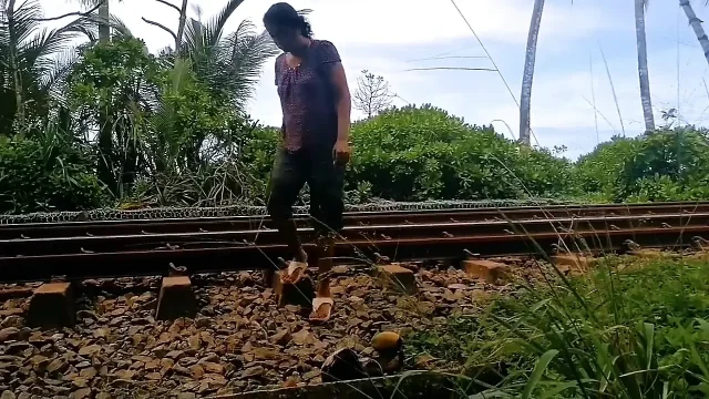 Found This Sexy Sex Working Baby Whore From the Beach