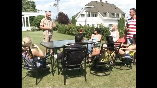 Amateur Casting for MILFs and Young Sluts Ass Fucked by Huge Cocks
