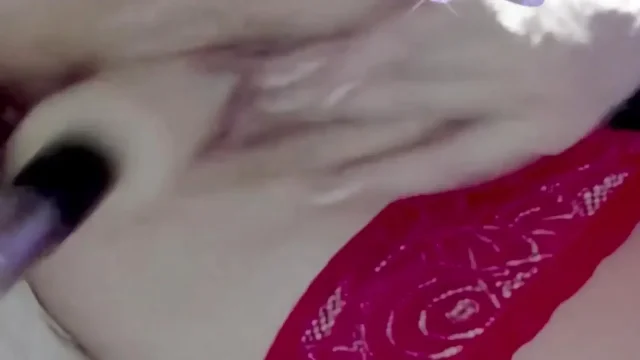 Very Wet Pussy Close-up Vibrator on Clit Fuck Pussy Sex Machine