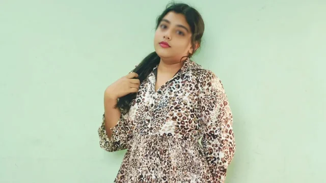 Beautiful Indian Stepsister tight pussy hindi audio sex desi local hindi MMS