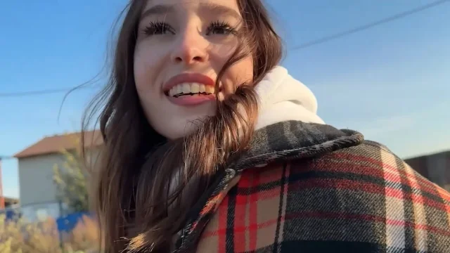 She sucks his dick after losing Strip Hand Slap game