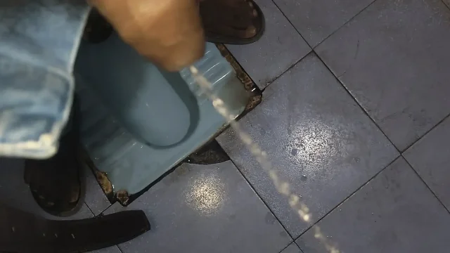 Desi boy bathroom mastrubation