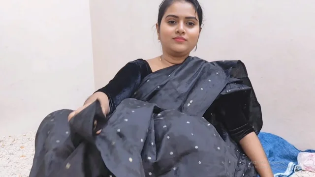 Bangla Beautiful Deshi Hot and sexy Bhabhi ko Hardly fuking her pussy Enjoy time video