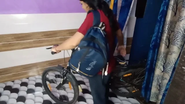 Today my step sister came home early from college to get her pussy fucked