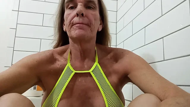 lizzy yum SD January 2025 post op shemale masturbating dilating dildo edging sex