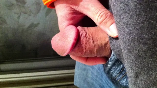 Slideshow Cumshow and 2 vids